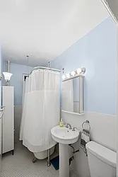 Rented by Nest Seekers International