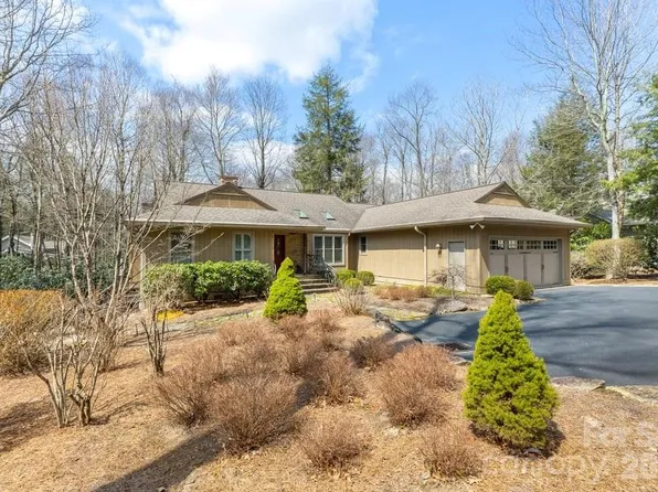 174 Garnet Rock Trl, Highlands, NC 28741