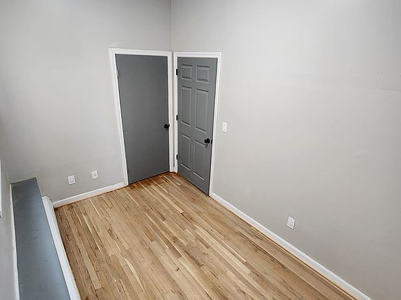 2nd image of 110 Branch St Unit 1
