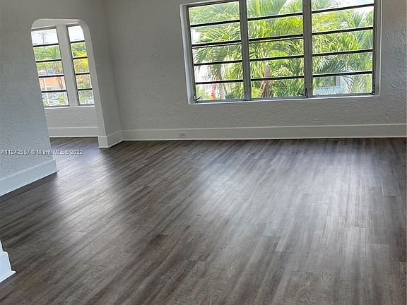 5th image of 1736 SW 9th St #1738