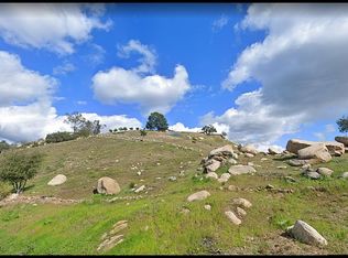 2420 Helen Rd, Fallbrook, CA 92028