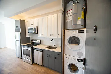 Rented by Venn NY Inc