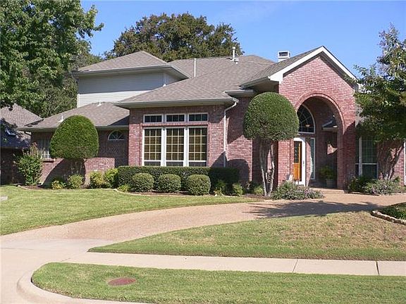2nd image of 1200 Dentonshire Dr