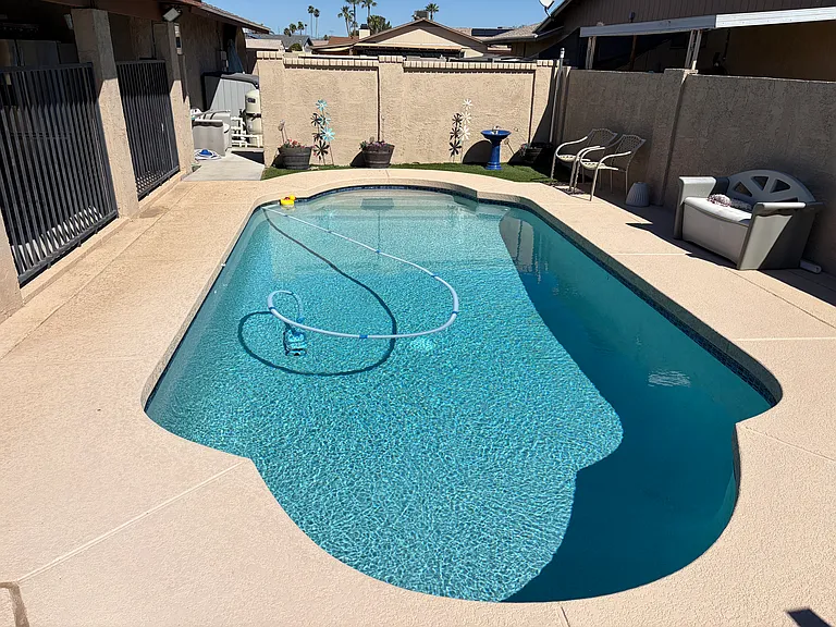 5825 W Muriel Dr — Photo 3