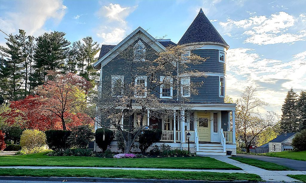 86 Deer Hill Ave, Danbury, CT 06810 Zillow