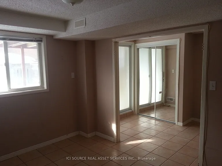 22 Lina Marra Dr #BASEMENT — Photo 2