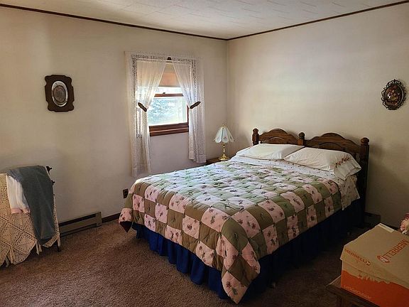 4th image of N12557 North SMALL ROAD