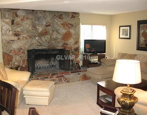 5th image of 3957 Euclid St