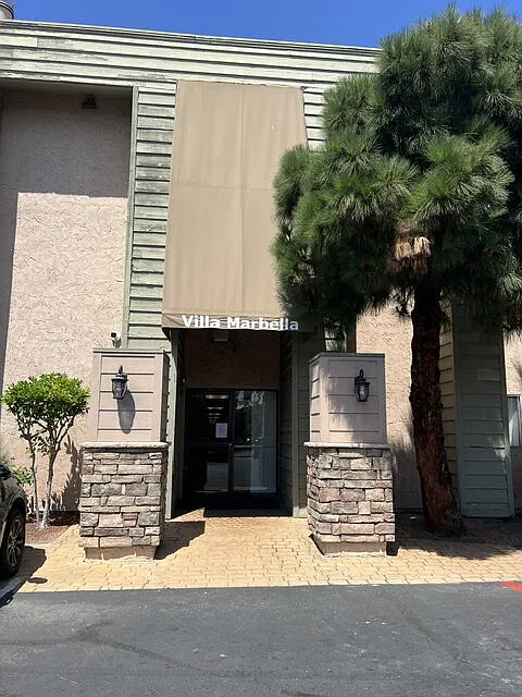 2 bed, 2.0 bath, 760 sqft, $2,600 — Photo 3