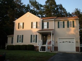 9413 Brocket Dr, Midlothian, VA 23112
