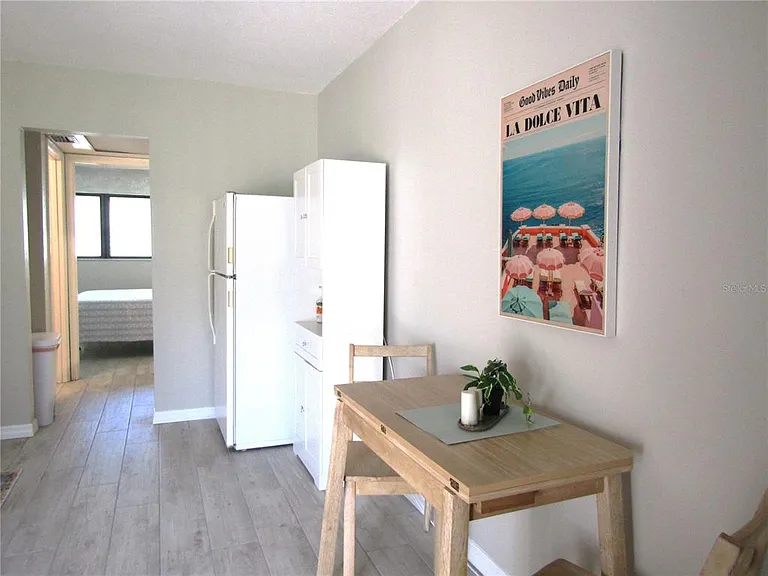3553 Longmeadow #27 — Photo 7