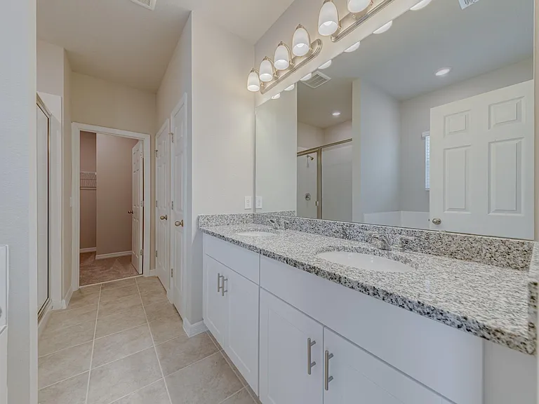524 Venetian Palms Blvd — Photo 19