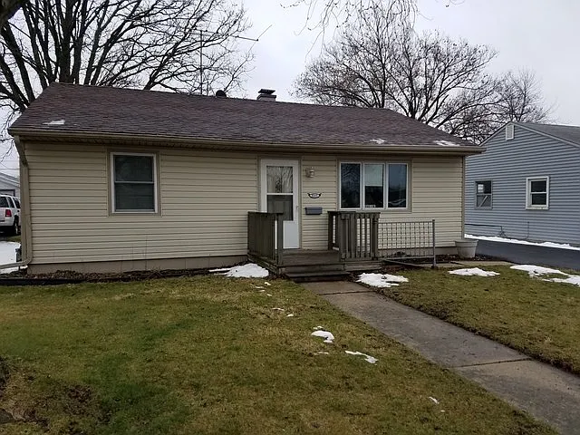 3205 Fairview Ave photo 1