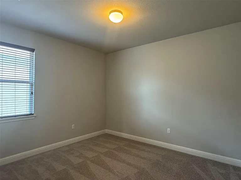 12524 Ondara Dr — Photo 33
