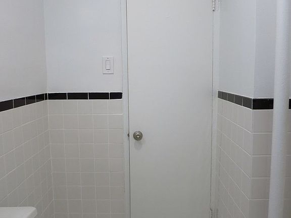 5th image of 431 E 83rd St APT 2C