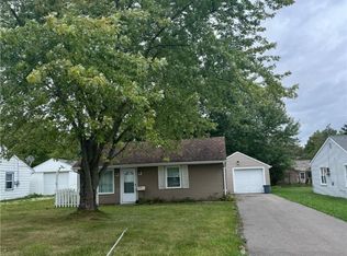 7432 Oregon Trl, Youngstown, OH 44512