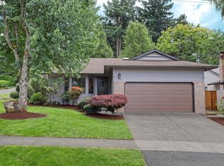 7712 SW Landau St, Portland, OR 97223