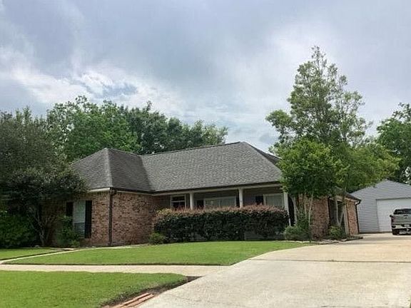 2nd image of 17219 Rennes Rd