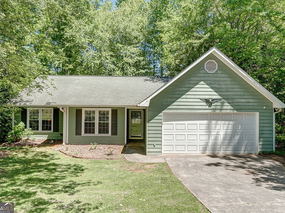 1st image of 837 Bedford Park