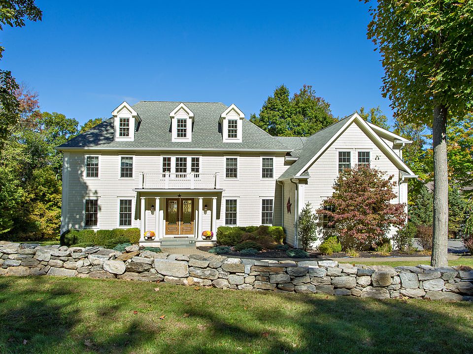 1st image of 15 Tea House Ln