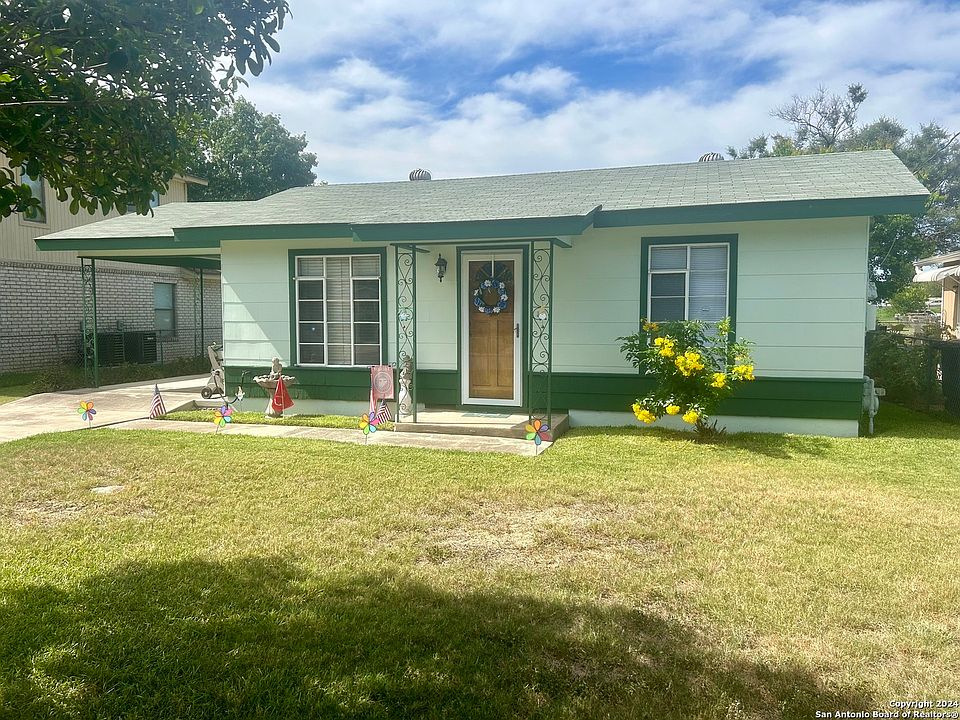 1st image of 763 MENEFEE BLVD