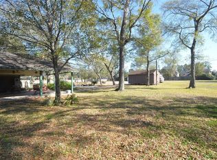 13711 Kluge Rd, Cypress, TX 77429