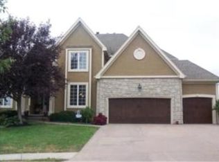 5003 W 161st Ter, Overland Park, KS 66085