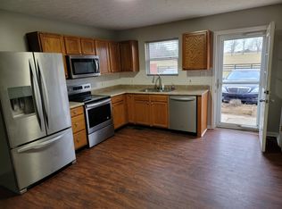 525 Tecumseh Trl, Versailles, KY 40383