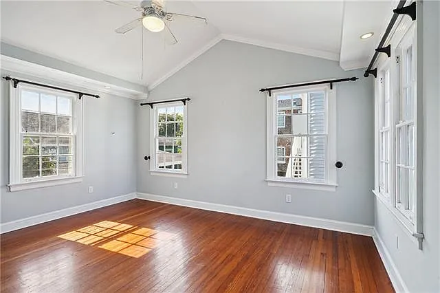 3115 Nashville Ave — Photo 16