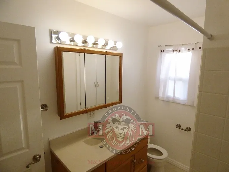 9590 S Amber Ln — Photo 10