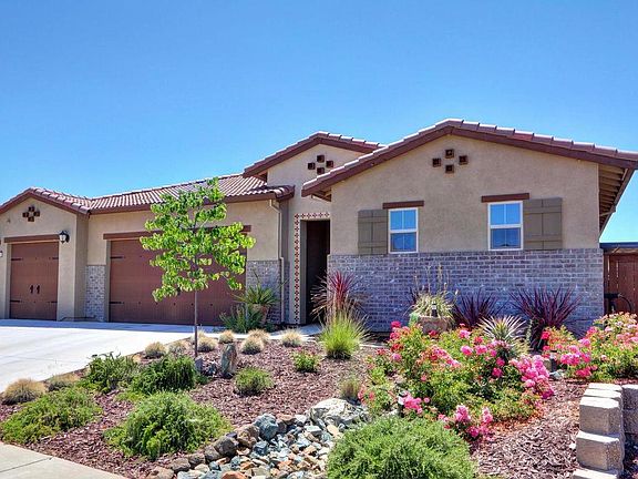 4th image of 7020 De La Vina Dr