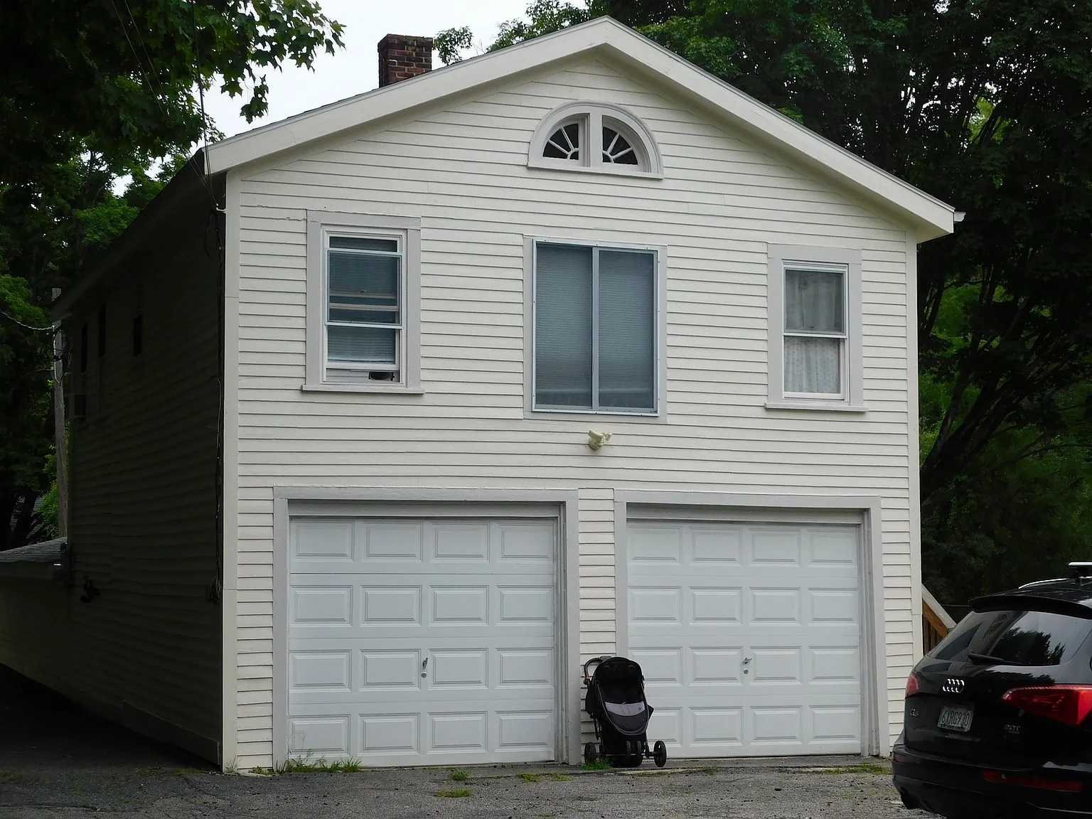 2 bed, 1.0 bath, 672 sqft, $1,800 — Photo 1