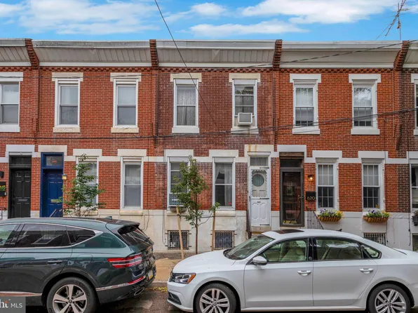 622 S Bambrey St, Philadelphia, PA 19146
