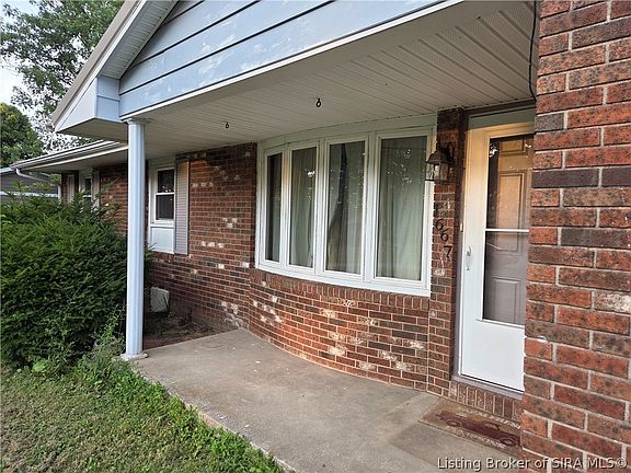 2nd image of 1667 E Wehner Drive