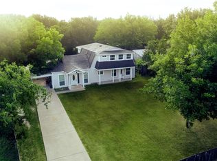 405 Granbury Ct, Lake, TX 76049