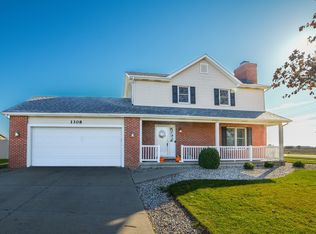 1308 Hunters Run Dr, Bourbonnais, IL 60914