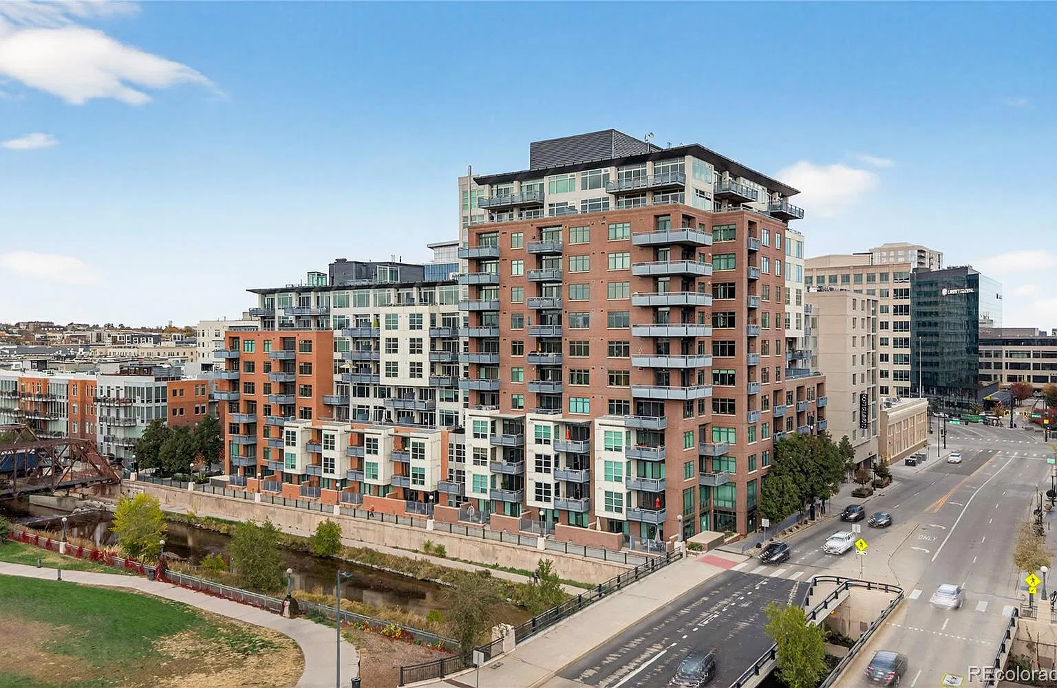 1 bed, 775 sqft, $2,000 — Photo 3