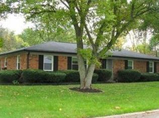 7707 Woodside Dr, Indianapolis, IN