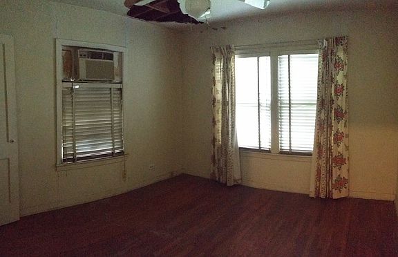 5th image of 2435 Waverly Ave