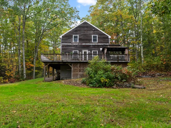 263 Academy Hill Road, Newcastle, ME 04553