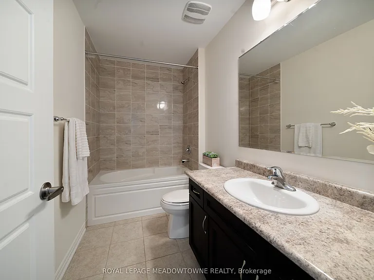 364 Equestrian Way — Photo 16