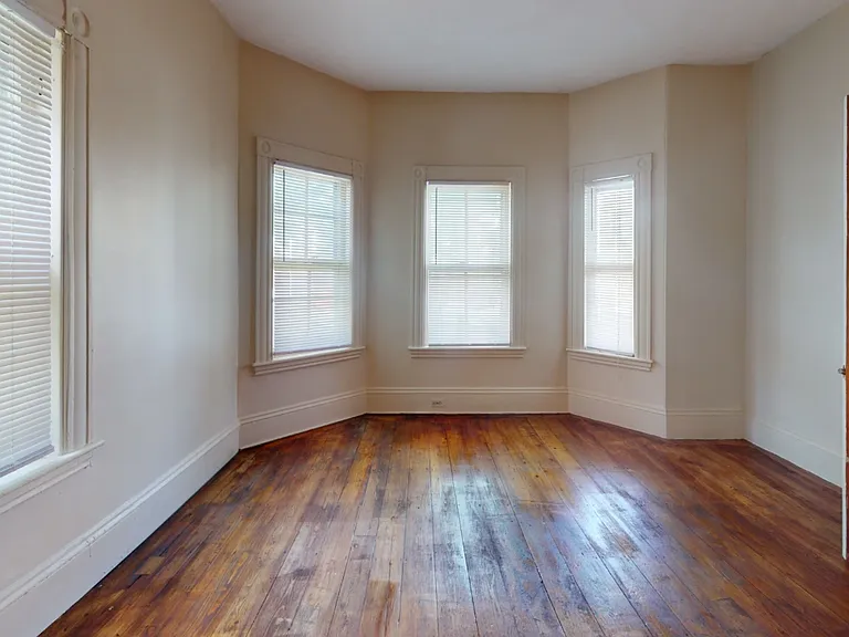 124 Jefferson Ave #1 — Photo 4