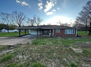 351 Old State Rd N, Pevely, MO 63070