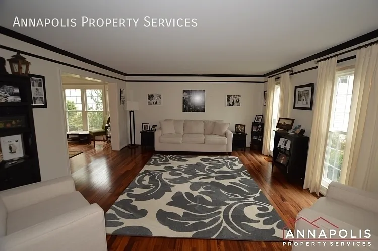 314 Rosslare Dr — Photo 9