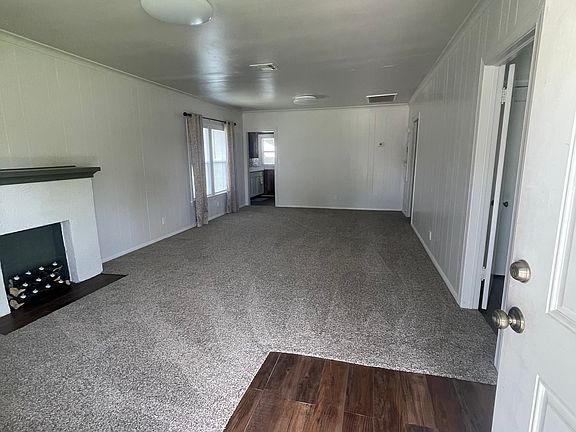 3rd image of 314 W College St