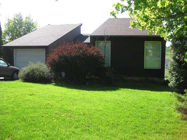 1st image of 242 NW Sunrise Dr