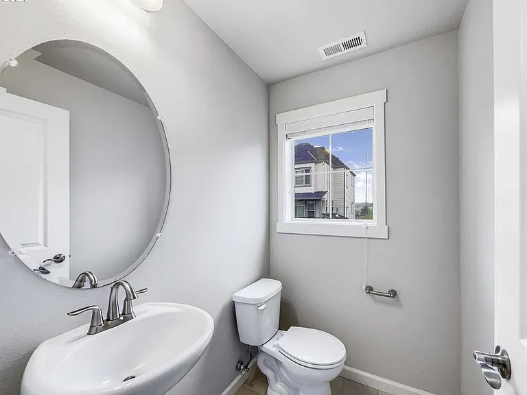 Powder room