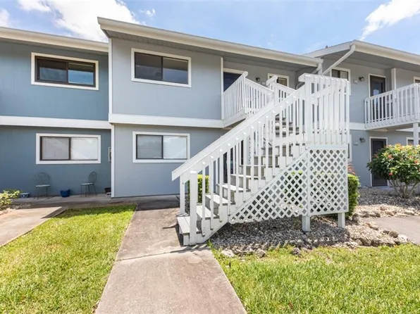6033 34th St W APT 140, Bradenton, FL 34210