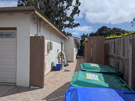 3rd image of 4671 Kleefeld Ave