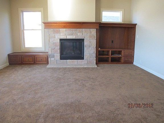 4th image of 1318 Clearwater Dr